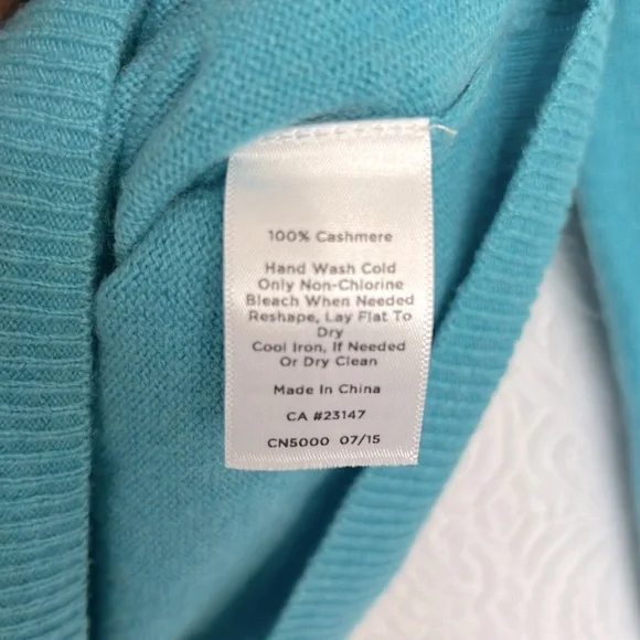 Talbots Petites, Size LP Cashmere Aqua Sweater - Picture 4 of 4